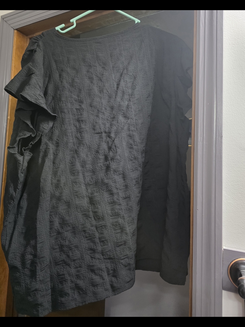SHEIN Black Women’s Blouse - Classic Lightweight Top - Picture 3 of 4